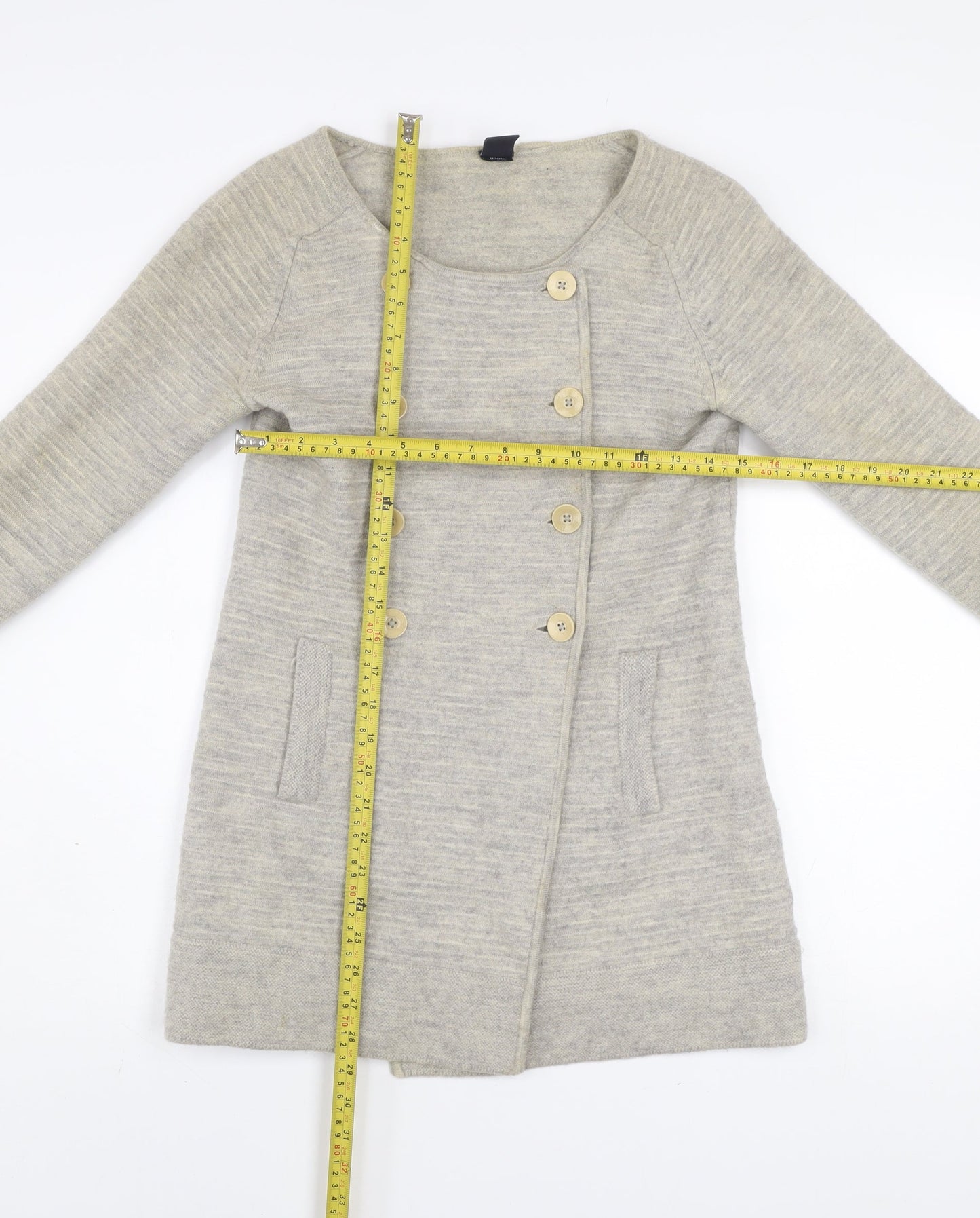 GAP Women’s Beige Wool Long Sleeve Button Cardigan M