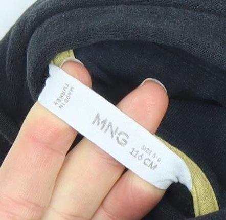 MNG Boys Black Marvel Avengers Pullover Hoodie Size 5-6 Years