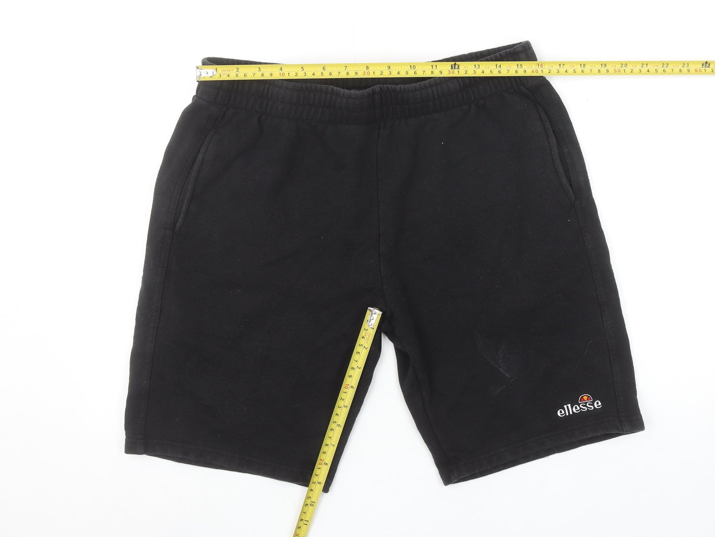 Ellesse Men’s Black Sweat Shorts L Regular Fit Casual Sportswear