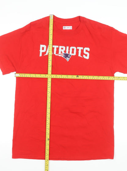 NFL Team Apparel Men's Red Patriots T-Shirt Medium Sports Fan Tee