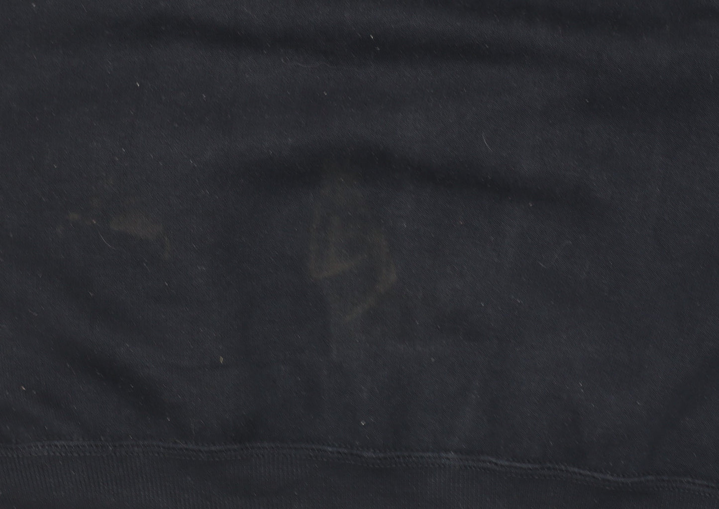 Mens UK Size L Russell Black Pullover Sweatshirt