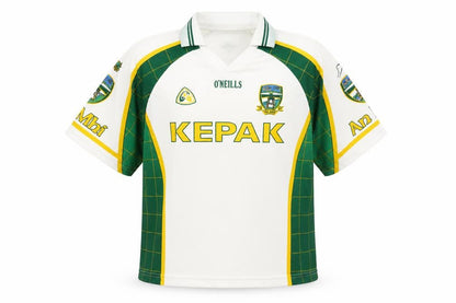 Front view of O'Neill boys’ white green football jersey 13-14 years collared sports top