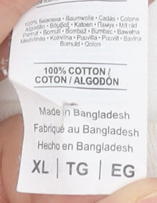 Rick and Morty Men's White XL Graphic Cotton T-Shirt