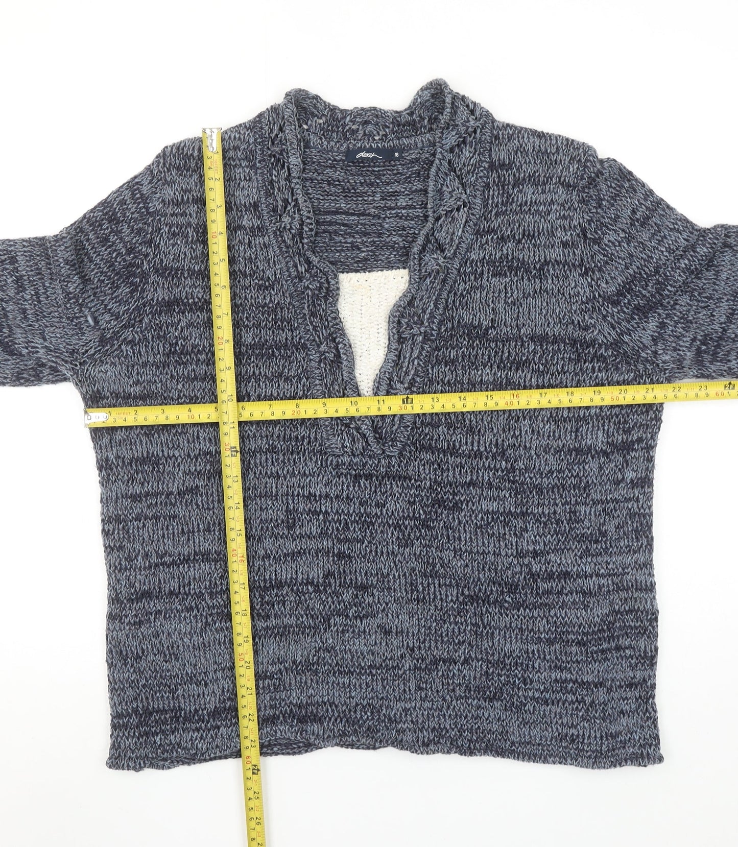 Dash Women's Blue Chunky Knit V-Neck Jumper Size 16