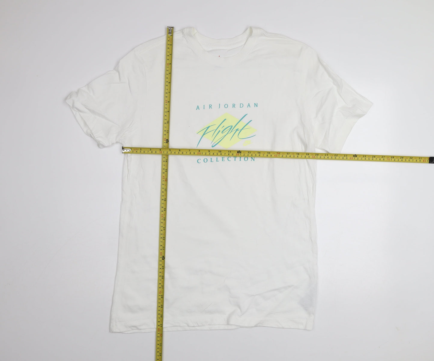 Nike Jordan Men's White Air Jordan Flight Collection T-Shirt L