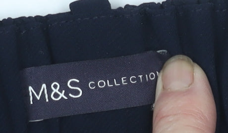 Marks and Spencer Women’s Black Size 12 Chino Shorts