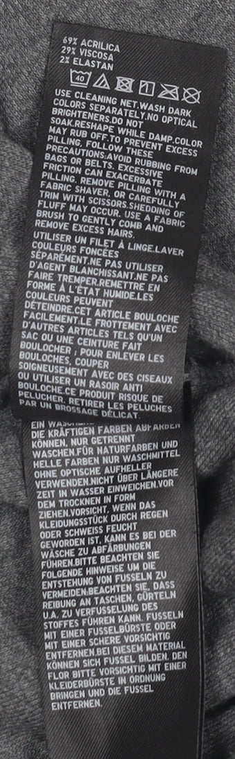 Uniqlo Men’s Grey Long Sleeve Crew Neck Activewear Top Size L