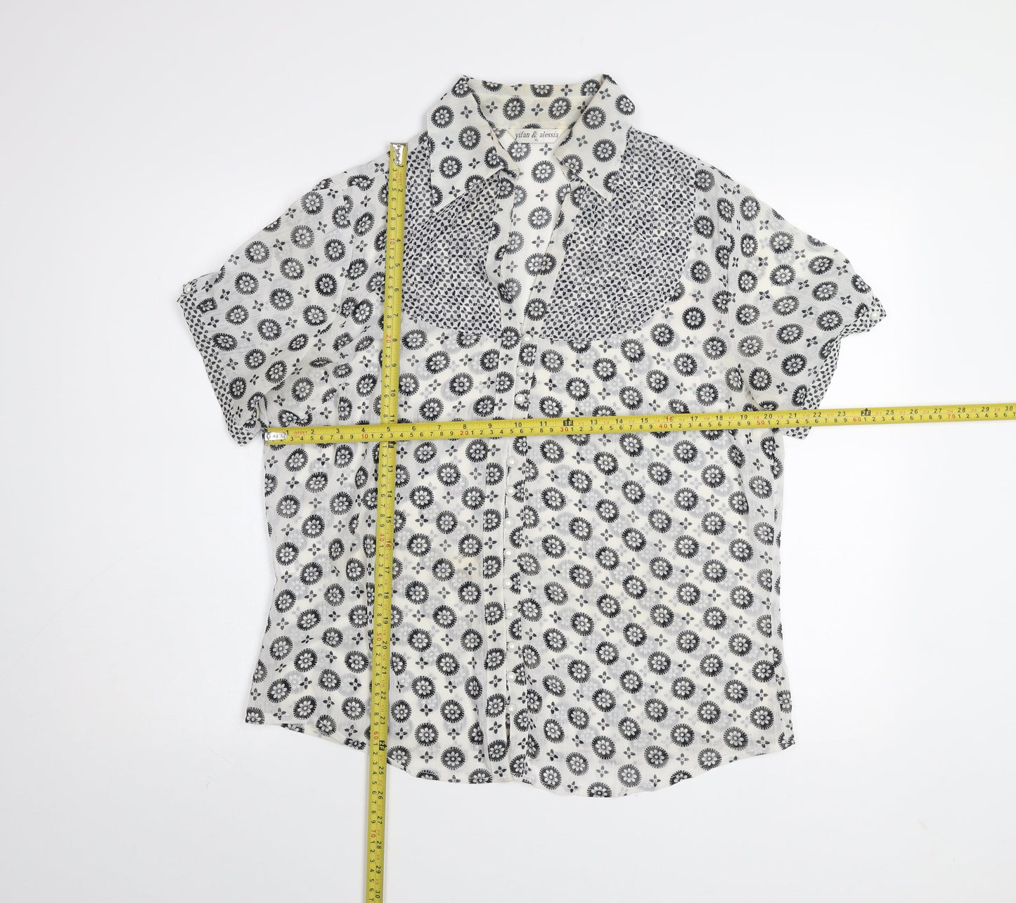 Womens UK Size XL yifan & alessia White Classic Button-Up