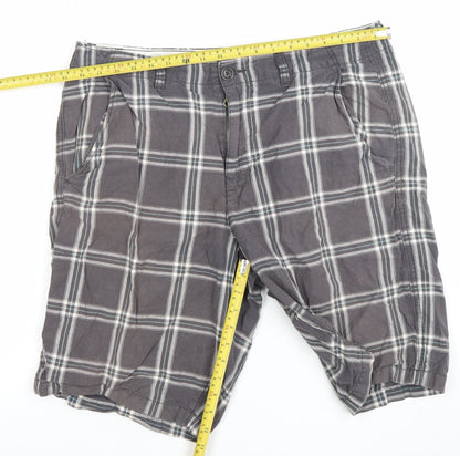 American Eagle Men's Grey Check Chino Shorts Size 34 Regular Fit