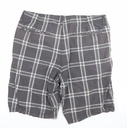 American Eagle Men's Grey Check Chino Shorts Size 34 Regular Fit
