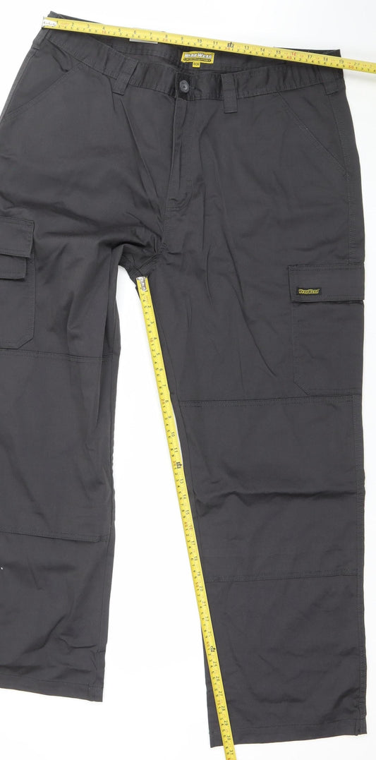 Workwear Men's Black Cargo Work Trousers 40R Cotton Blend Durable