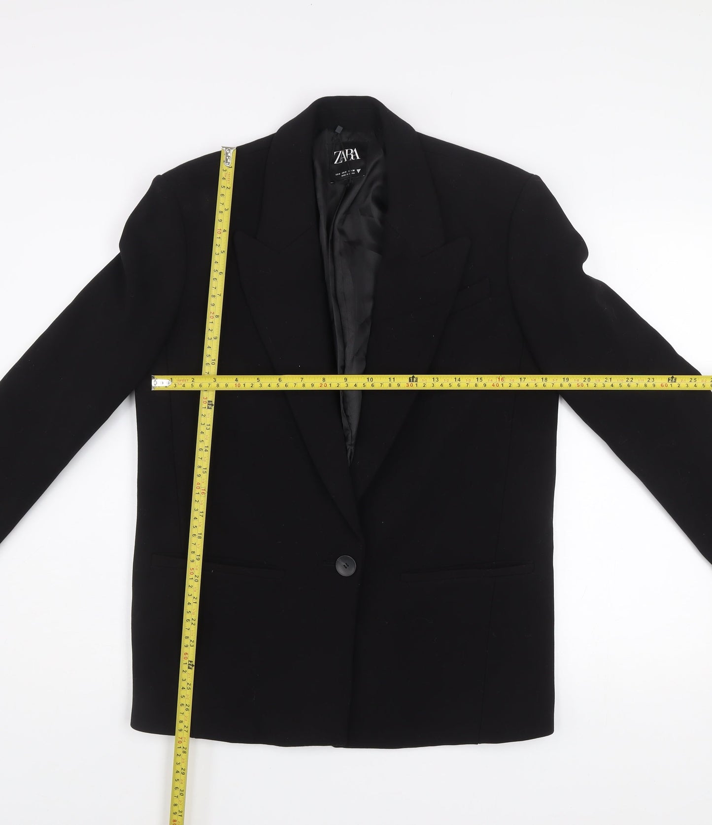 Mens UK Size S Zara Black Classic