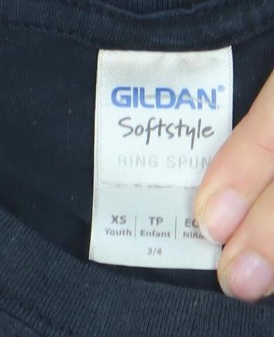 Boys UK Size XS Gildan Black Basic T-Shirt
