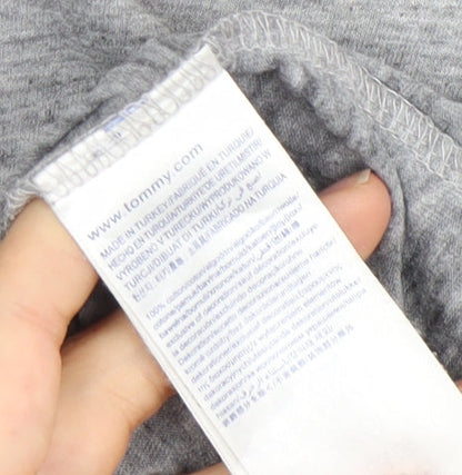 Tommy Hilfiger Men’s Grey Crew Neck Short Sleeve Cotton T-Shirt M