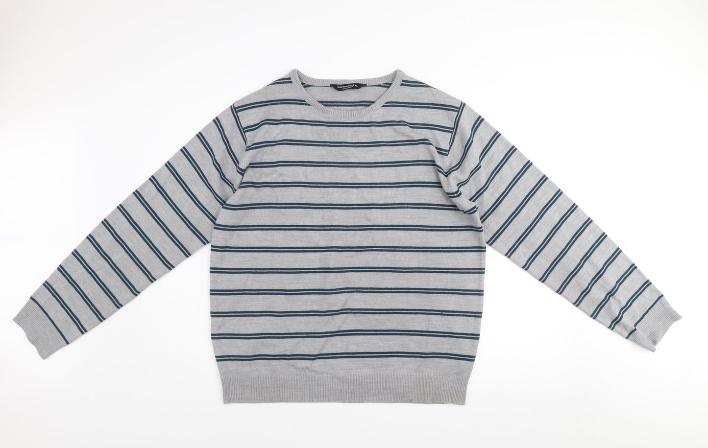 Cedar Wood State Men’s Grey Striped Acrylic Crew Neck Jumper XL
