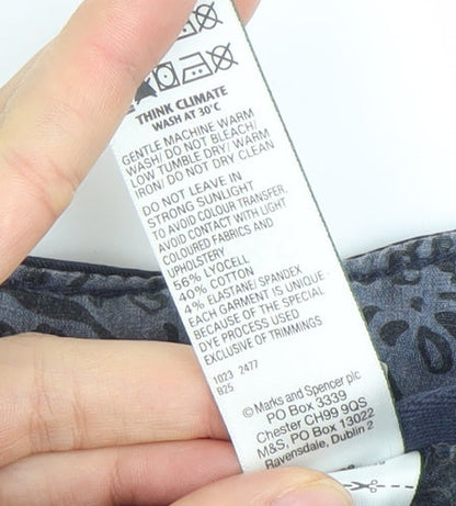 Marks and Spencer Men's Dark Navy Regular Cargo Shorts Size L