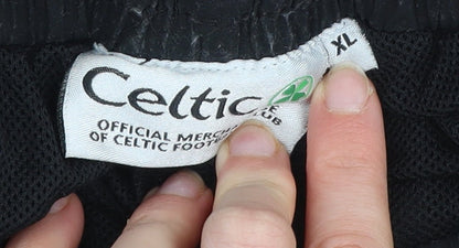 Celtic FC Men's Black XL Athletic Shorts 100% Polyester Football Training