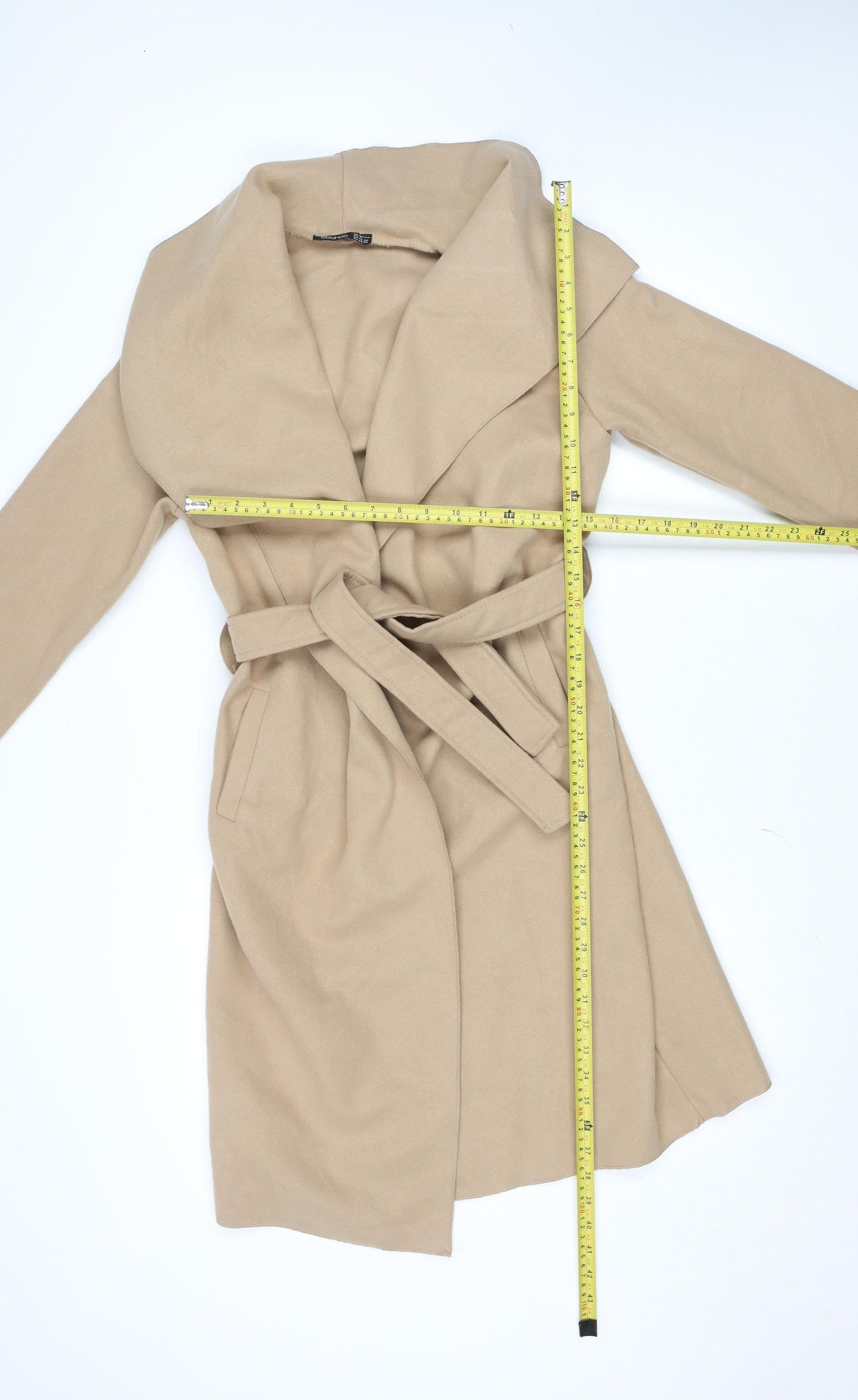 Boohoo Women’s Beige Long Belted Trench Coat Size 8