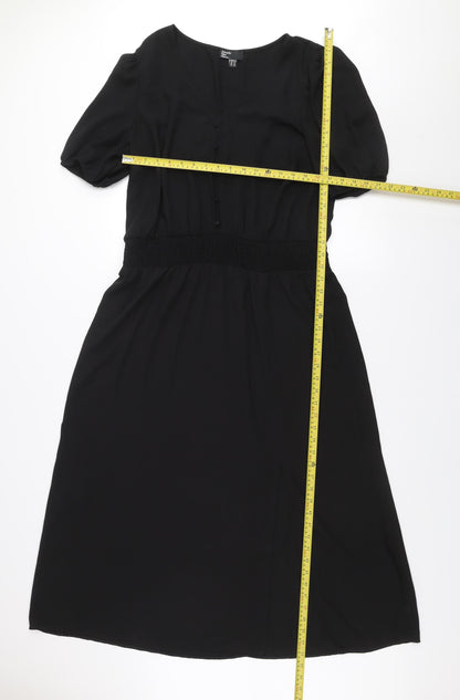 Friends Like These Women Black Size 18 A-Line V-Neck Short Sleeve Dress