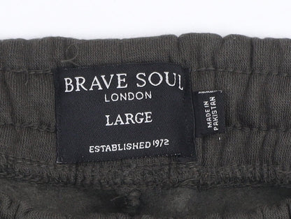 Brave Soul Men’s Green Sweat Shorts Size L Regular Fit Activewear