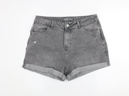 Primark Women Grey Size 18 Denim Shorts Mid Rise Casual Stretch
