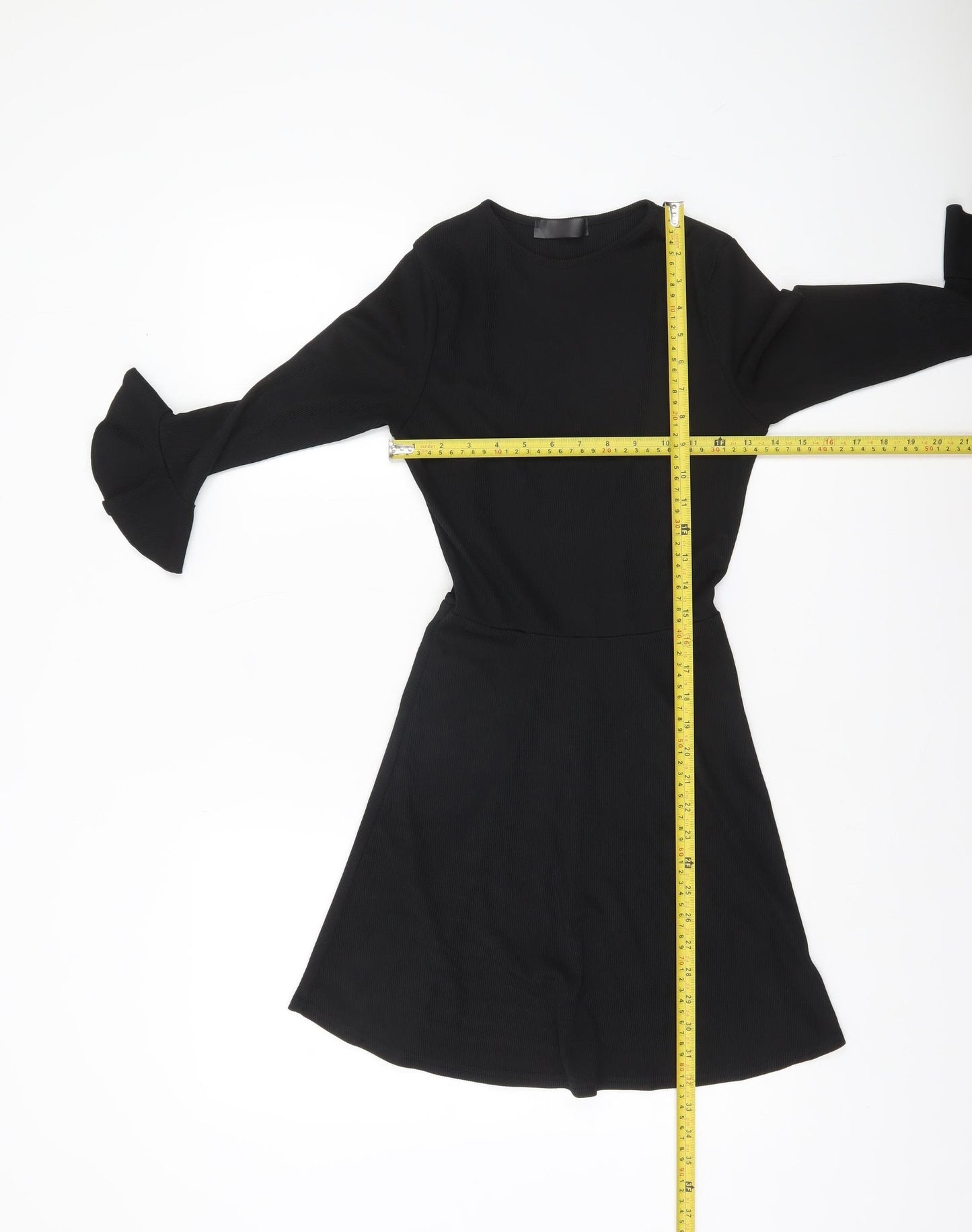 Missguided Women’s Black Size 6 Fit & Flare Knit Ruffle Sleeve Dress