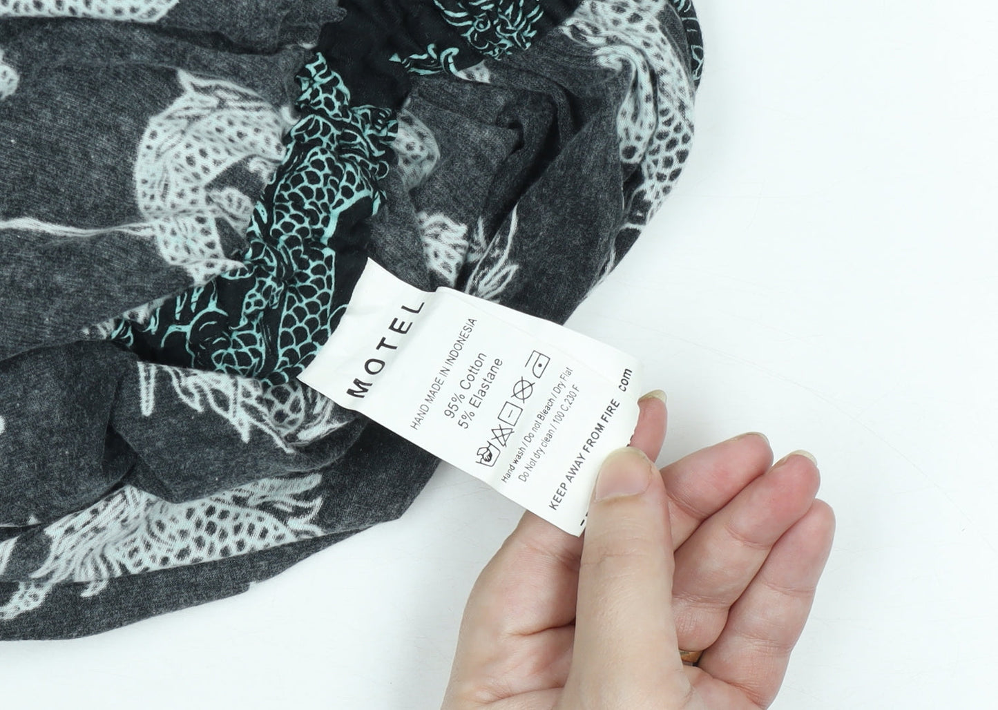 Motel Women’s Black Dragon Print Bodycon Mini Dress S