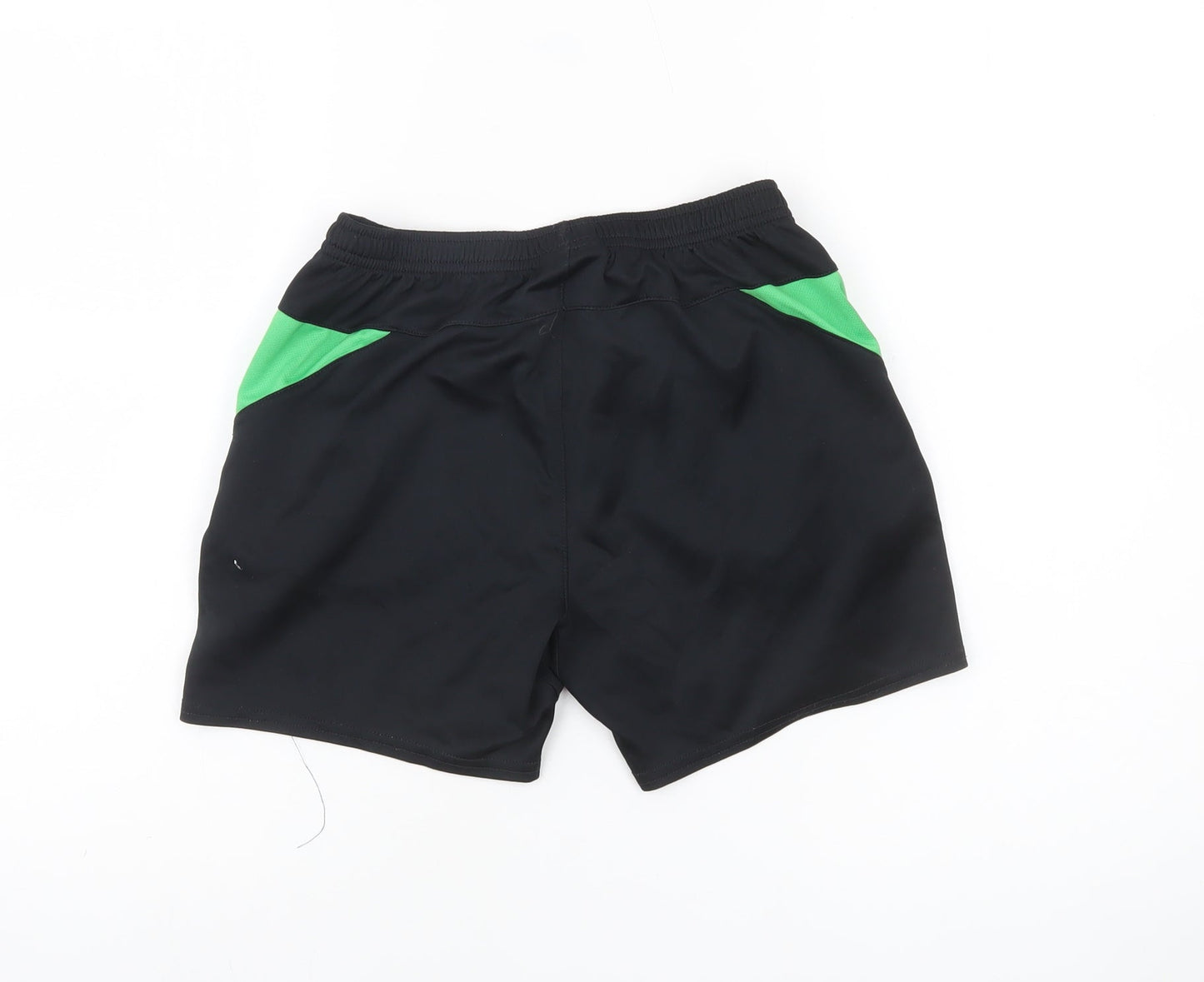Umbro Boys Black Ireland Athletic Football Shorts Size 146cm