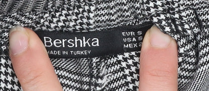 Bershka Women's Grey Check Tapered Trousers Size S