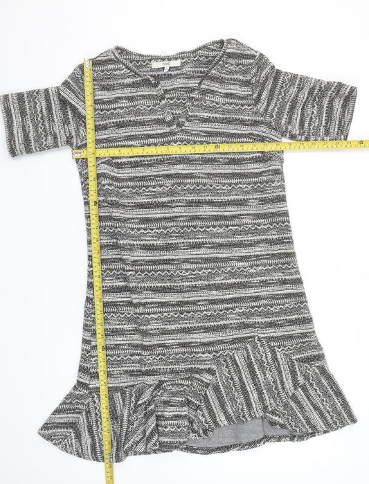 Next Women’s Grey Striped Shift Dress Size 12 V-Neck Half Sleeve
