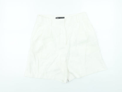 Zara Women White Chino Pleated High Rise Shorts Size M