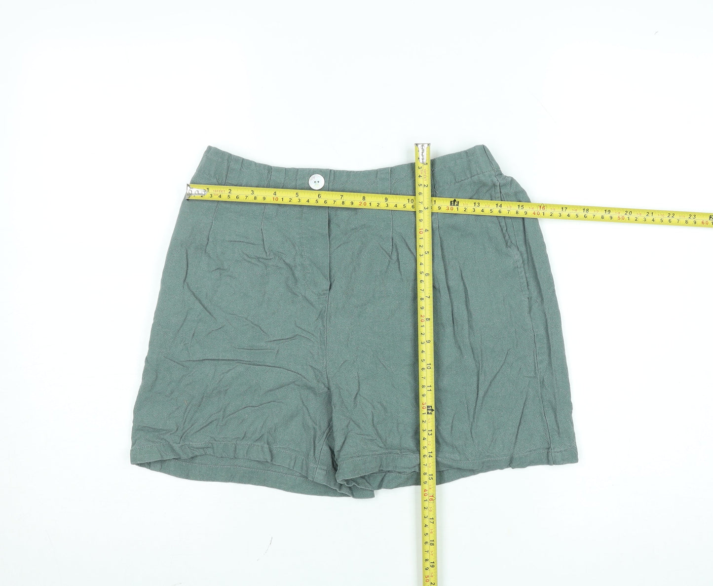 Vero Moda Women’s Green Linen Blend Pleated Chino Shorts Size M