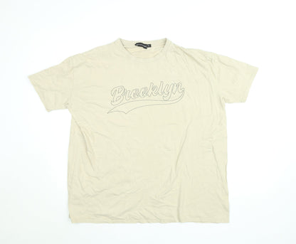 PrettyLittleThing Women’s Beige XL Brooklyn Graphic T-Shirt