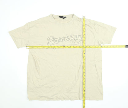 PrettyLittleThing Women’s Beige XL Brooklyn Graphic T-Shirt