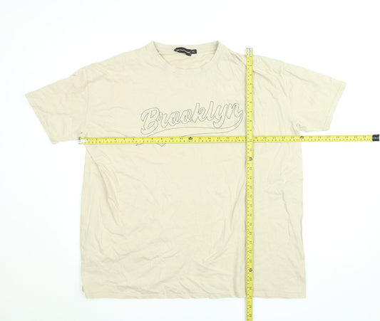 PrettyLittleThing Women’s Beige XL Brooklyn Graphic T-Shirt