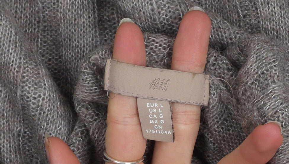 Womens UK Size 16 H&M Grey Pullover Jumper