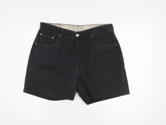 Levi’s Men Black Denim Shorts Size 36 Classic 5-Pocket Cotton