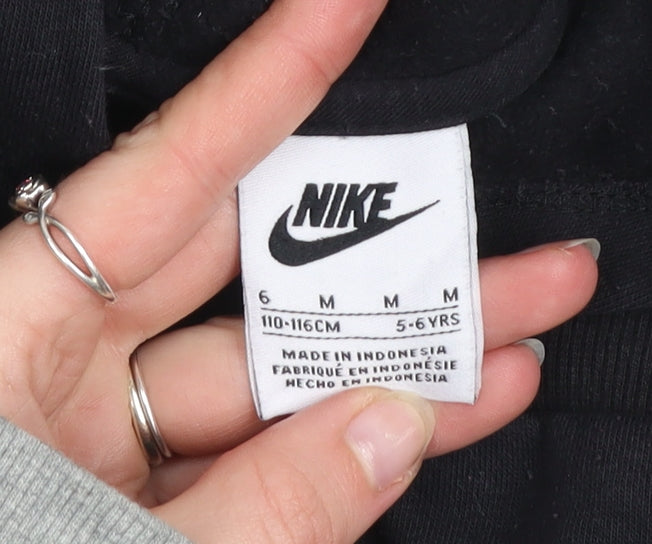 Boys UK Size 5-6 Years Nike Black Pullover Hoodie