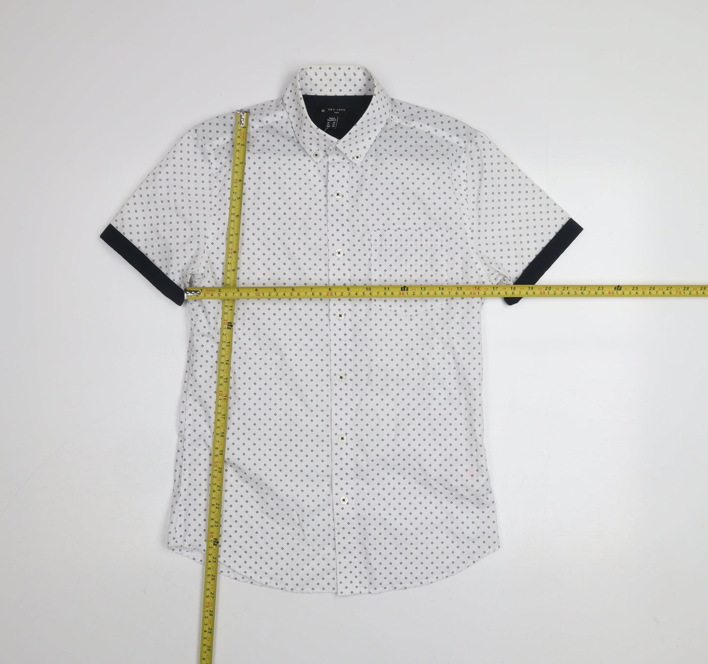 New Look Men White Geometric Short Sleeve Button-Up Shirt XS