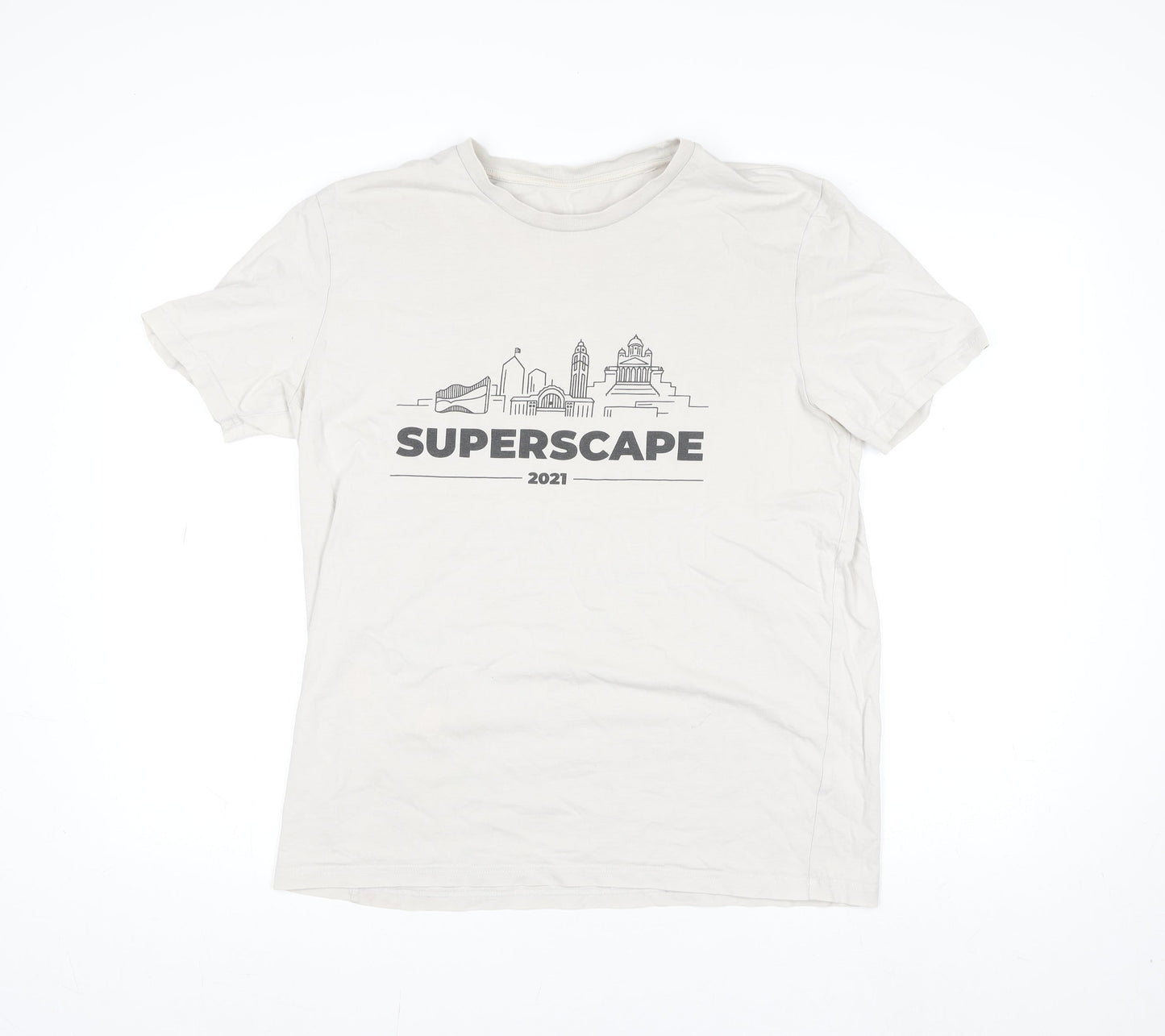 Supermetrics Men White SUPERSCAPE 2021 Graphic Cotton T-Shirt M