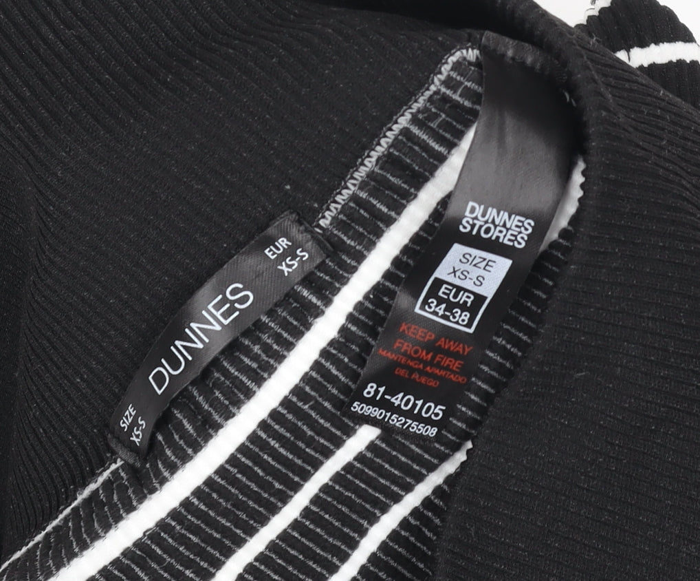 Dunnes Stores Women’s Black Striped Ribbed Biker Shorts XS