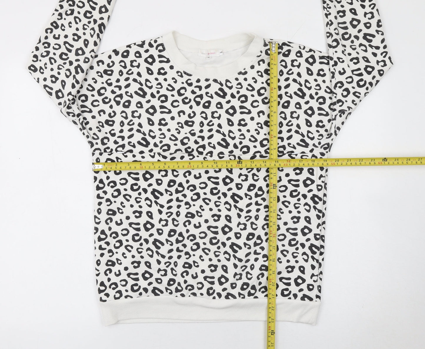 Womens UK Size S Chic and Discreet White Pullover Sweatshirt