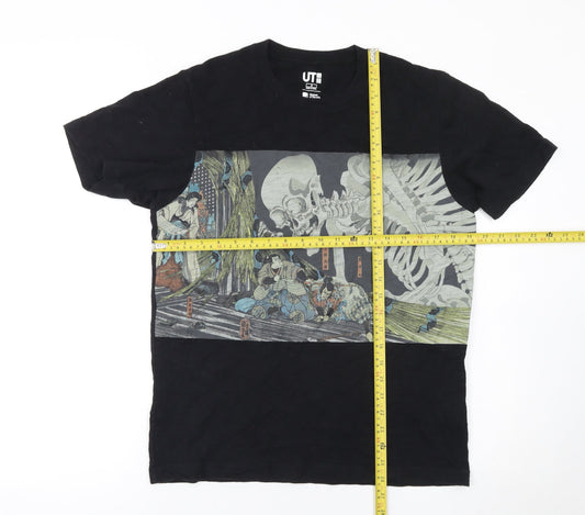 Uniqlo Men’s Black S Graphic Art T-Shirt Regular Fit Cotton