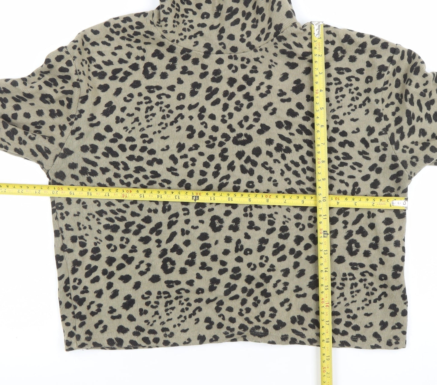 Womens UK Size L Pull&Bear Beige Cropped Blouse
