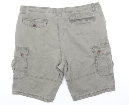 Mantaray Men's Green Cargo Shorts Size 42 Cotton Casual Outdoor