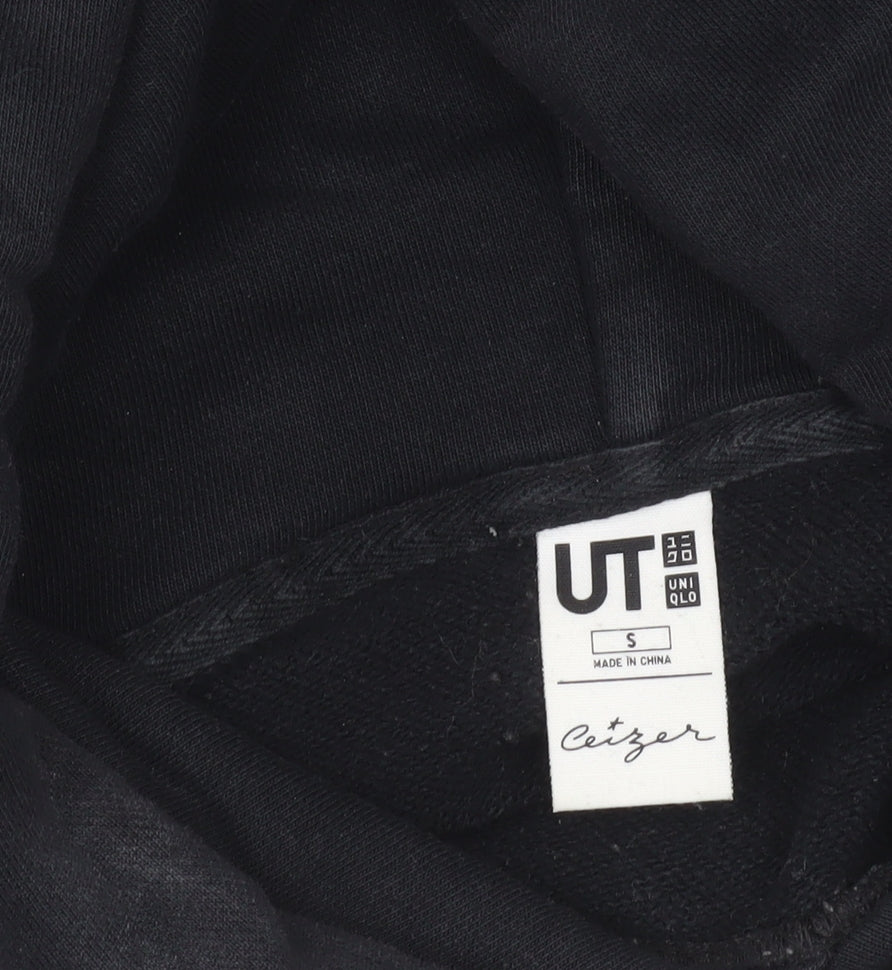 Mens UK Size S Uniqlo Black Pullover Hoodie