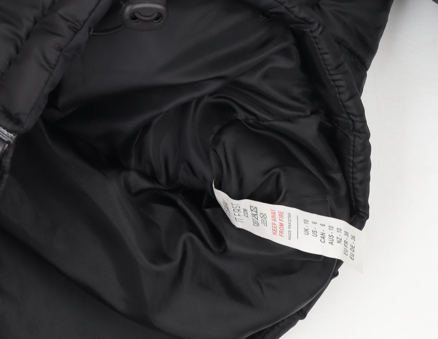 I Saw It First Women's Black Size 10 Quilted Puffer Jacket