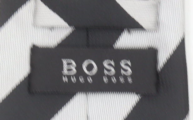 Hugo Boss Men Black and Silver Striped Silk Slim Tie Handmade One Size