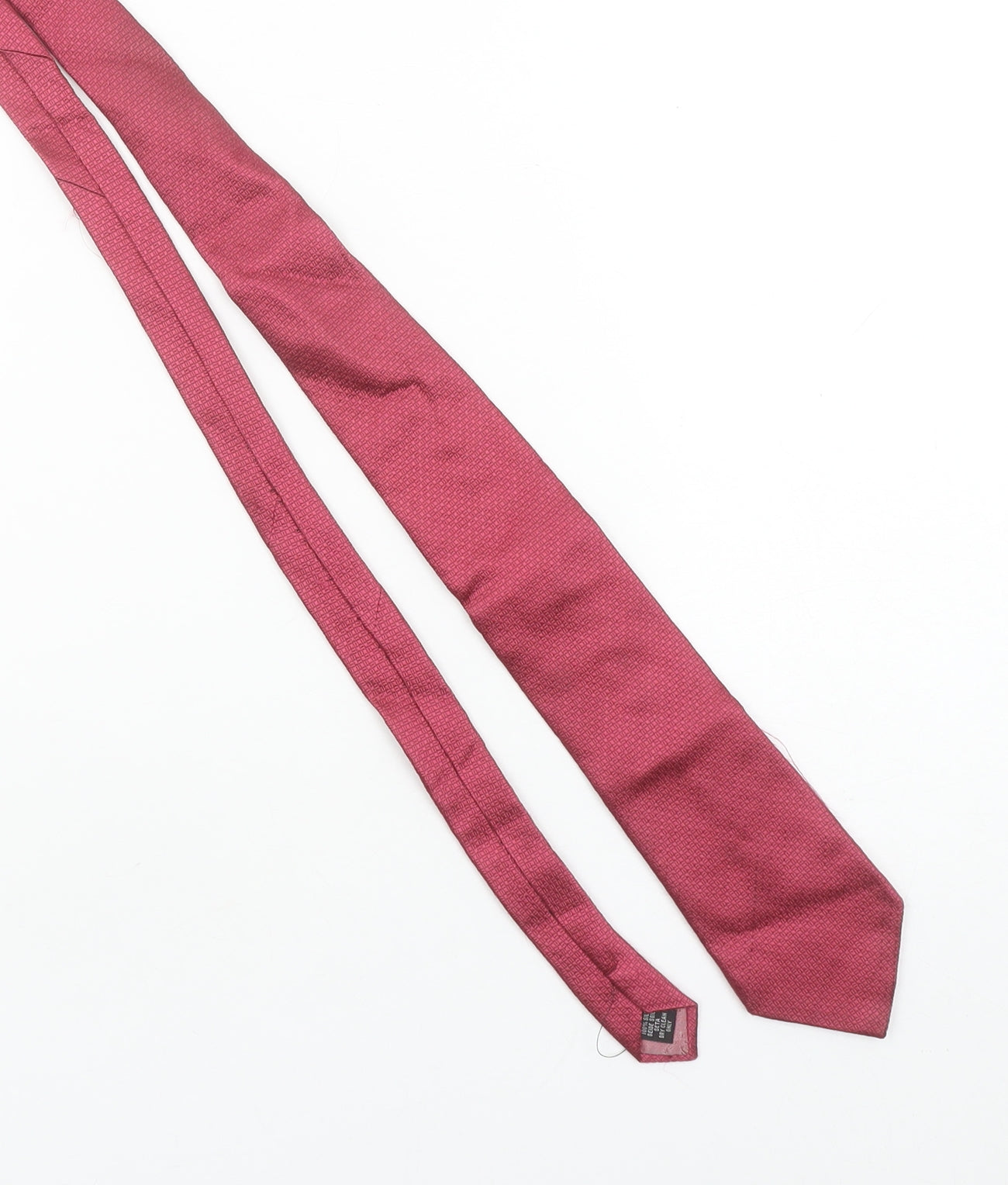 Hawes & Curtis Men’s Red 100% Silk Textured Tie – Classic Style