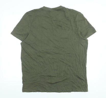 The Stronghold Men's Green Crew Neck Short Sleeve Cotton T-Shirt Size L